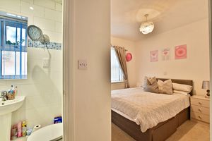 Photo 8- click for photo gallery